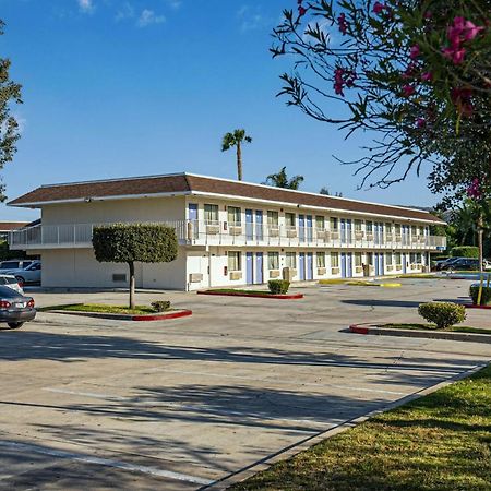 Motel 6-Temecula, Ca - Historic Old Town Extérieur photo