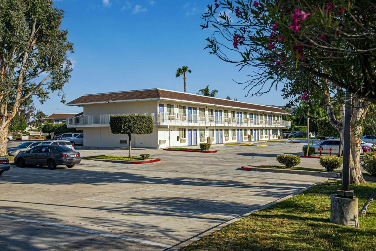 Motel 6-Temecula, Ca - Historic Old Town Extérieur photo